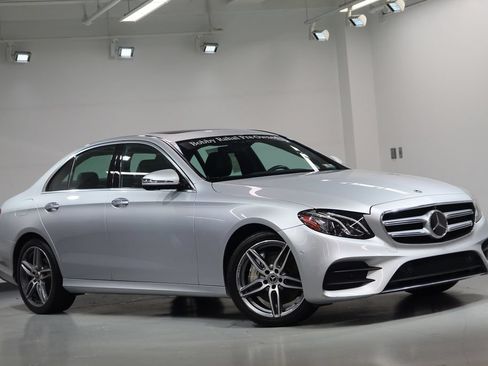 Certified 2020 Mercedes-Benz E 350 4MATIC Sedan image 7
