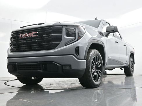 Used 2024 GMC Sierra 1500 Elevation AWD/4WD image 45
