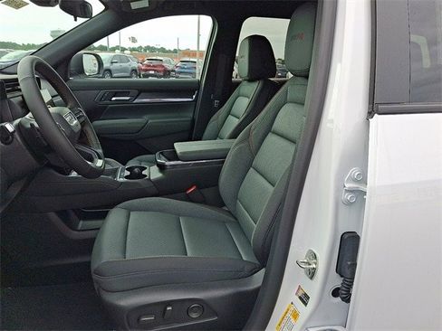 New 2026 GMC Terrain AT4 w/ Convenience Package III image 10