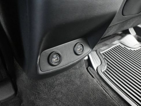Used 2023 Hyundai Santa Fe SEL w/ Premium Package FWD image 18