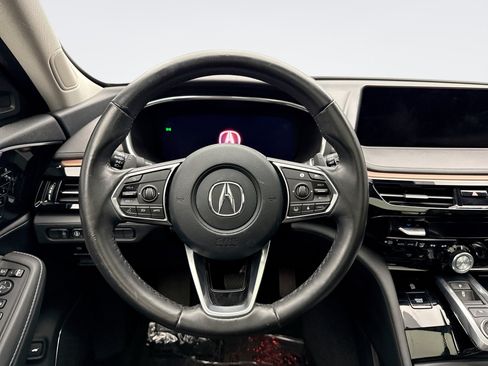 Used 2022 Acura MDX SH-AWD w/ Technology Package image 12
