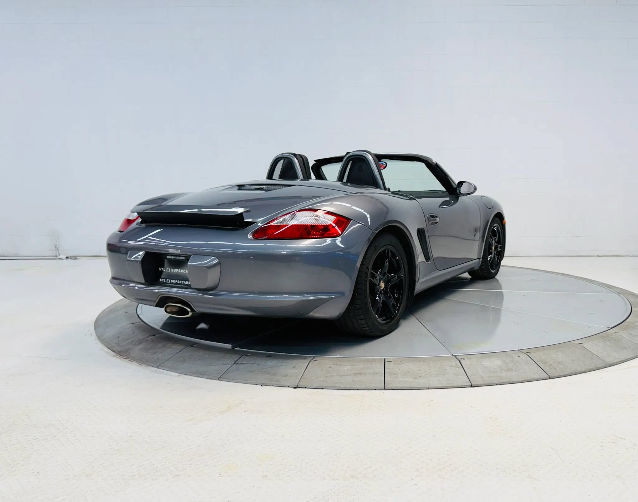 Used 2005 Porsche Boxster RWD image 10