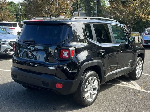 Used 2017 Jeep Renegade Latitude image 7