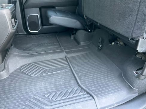 Used 2024 Chevrolet Silverado 1500 RST image 29