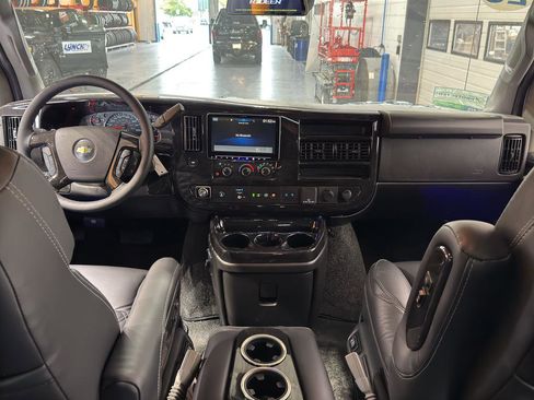 New 2025 Chevrolet Express 2500 image 19