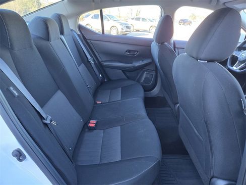 Used 2025 Nissan Sentra SV image 17