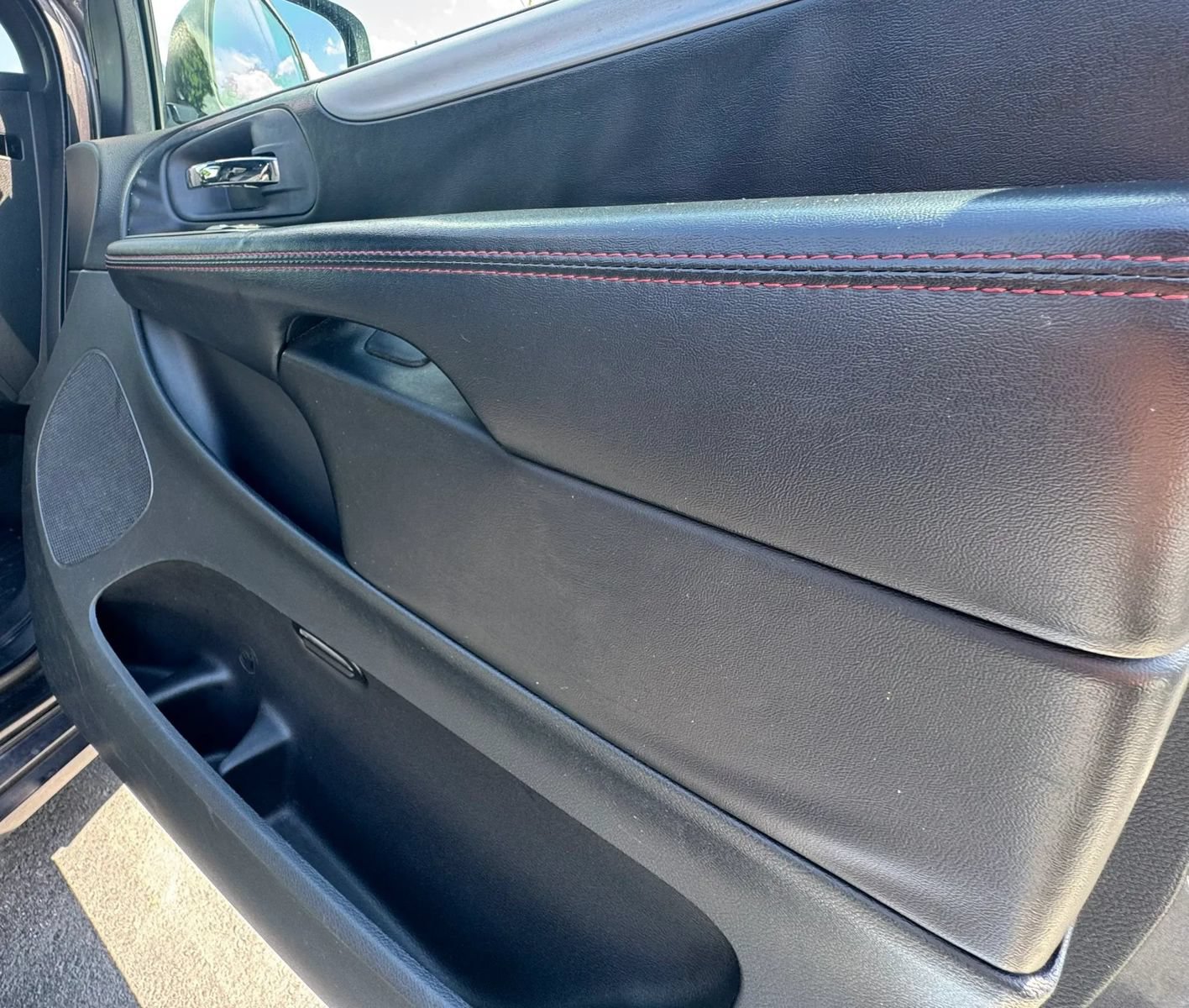 Used 2019 Dodge Grand Caravan GT FWD image 25