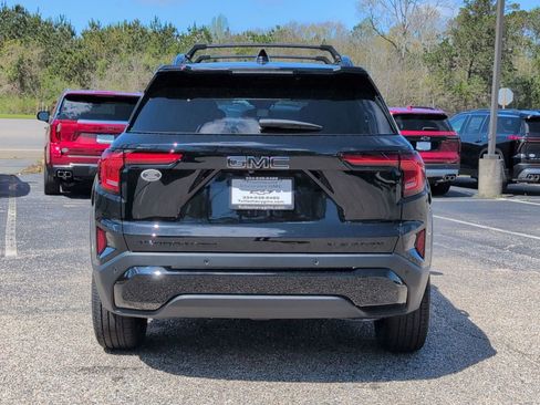 New 2026 GMC Terrain Elevation w/ Elevation Premium Package image 4