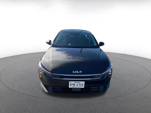 Used 2025 Kia K4 LXS image 4