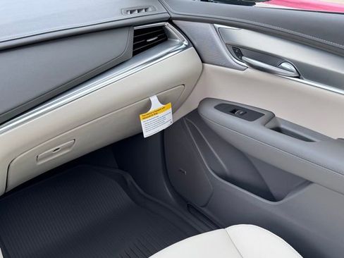 New 2026 Cadillac XT5 Premium Luxury w/ Driver Assist Package image 20