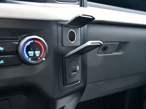 Used 2023 Ford F150 XL image 30