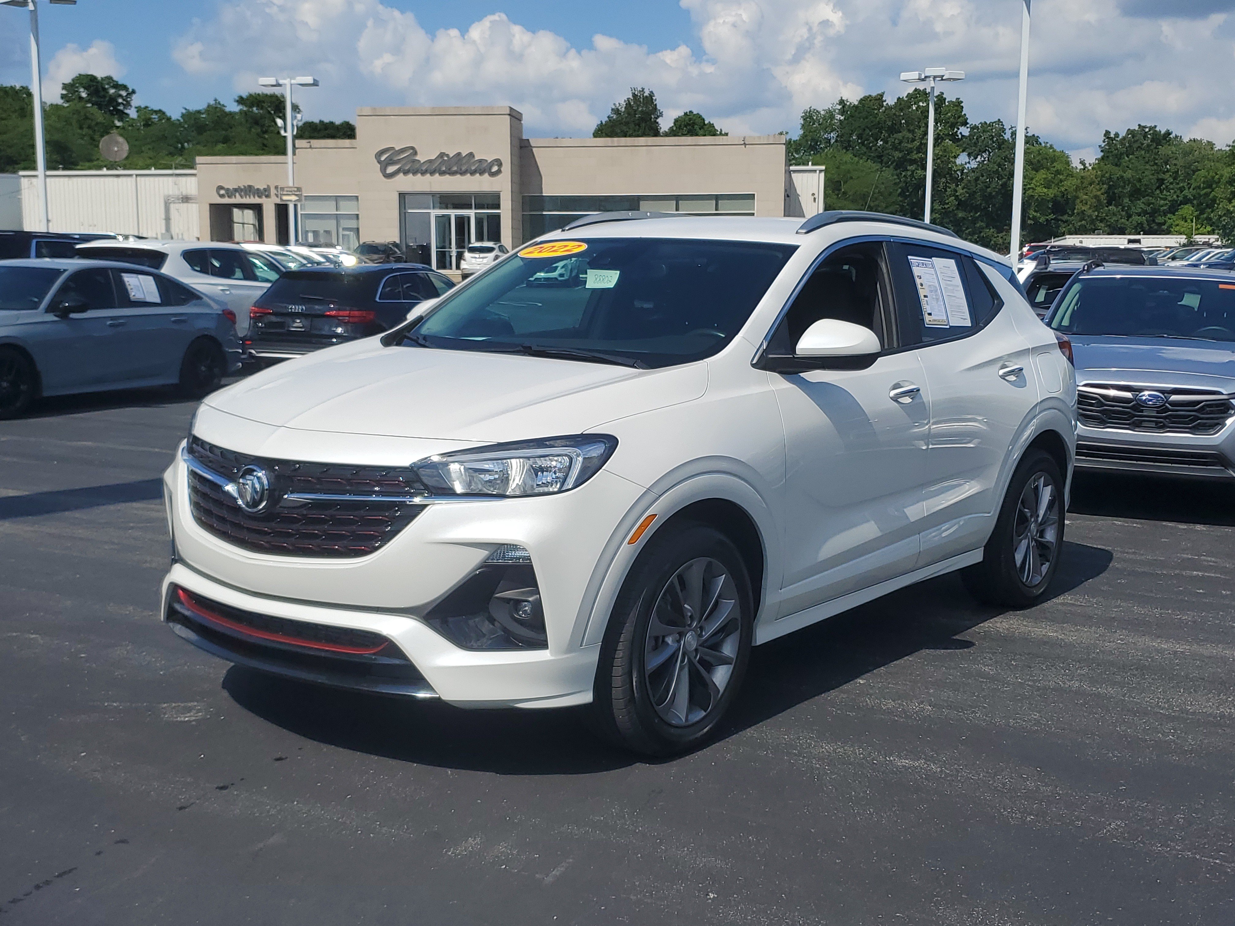 Used 2022 Buick Encore GX Select w/ Sport Touring Package FWD image 33