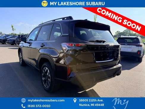 Used 2026 Subaru Forester Premium AWD/4WD image 7