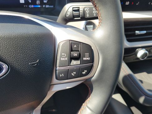 Certified 2025 Ford Explorer Active RWD image 24