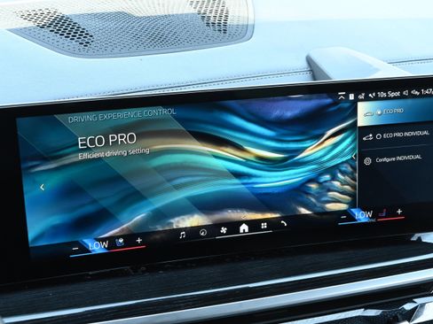 Certified 2024 BMW X5 xDrive40i w/ M Sport Package image 34