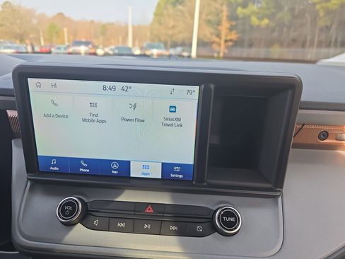 Used 2023 Ford Maverick Lariat w/ Lariat Luxury Package image 24