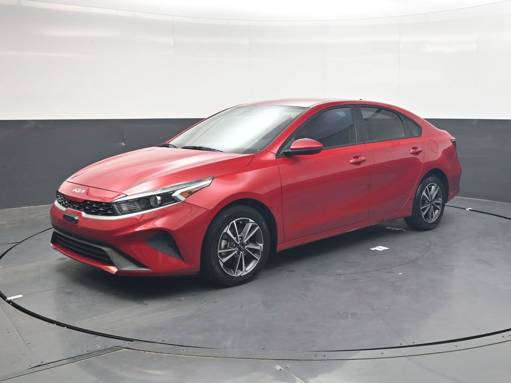 Used 2023 Kia Forte LXS FWD image 8