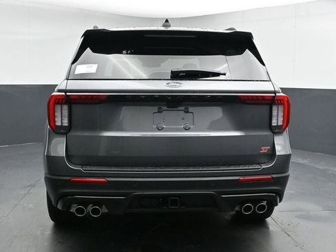 New 2026 Ford Explorer ST w/ Sun And Sound Package image 10