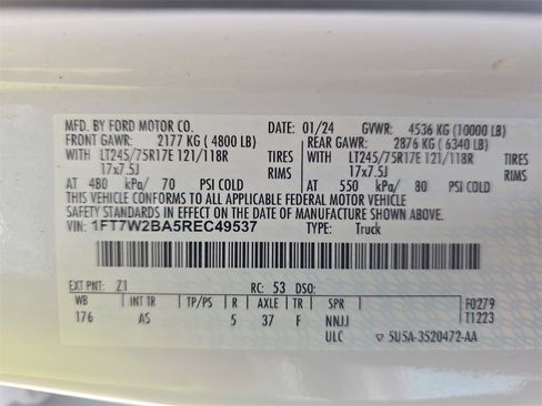 Used 2024 Ford F250 XL image 34