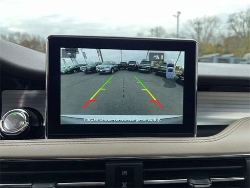 Certified 2022 Lincoln Corsair AWD w/ Premium Package image 24