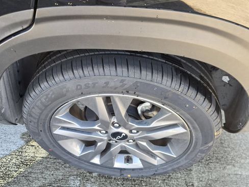 Used 2023 Kia Seltos S w/ Navigation Package FWD image 8