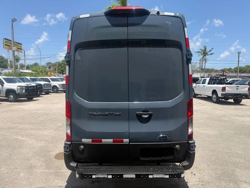 Used 2020 Ford Transit 250 148 High Roof Extended RWD image 4