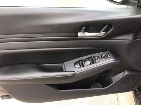 Certified 2024 Nissan Altima 2.5 SV image 13