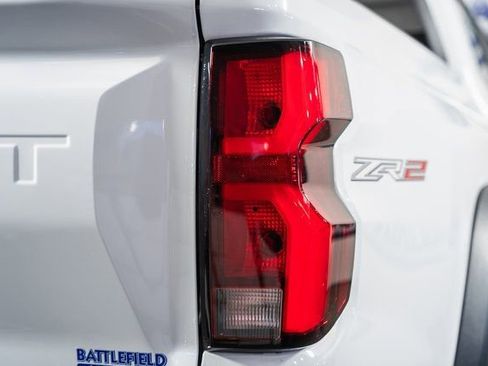 New 2026 Chevrolet Colorado ZR2 w/ Technology Package image 8