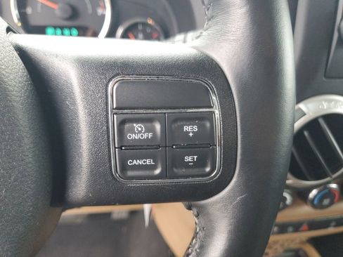 Used 2016 Jeep Wrangler Unlimited Sahara w/ Connectivity Group image 14