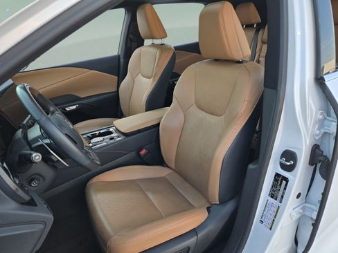 Used 2024 Lexus RX 350 Premium Plus w/ Convenience Package FWD image 24