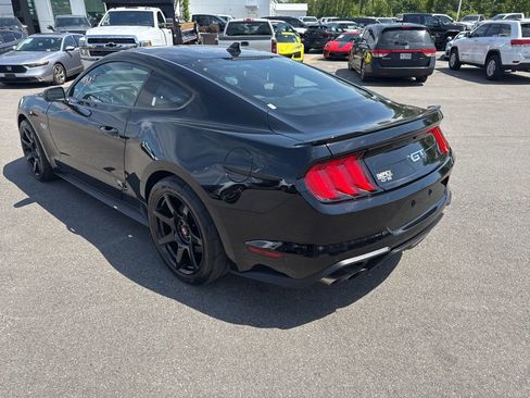 Used 2022 Ford Mustang GT w/ Equipment Group 301A RWD image 3