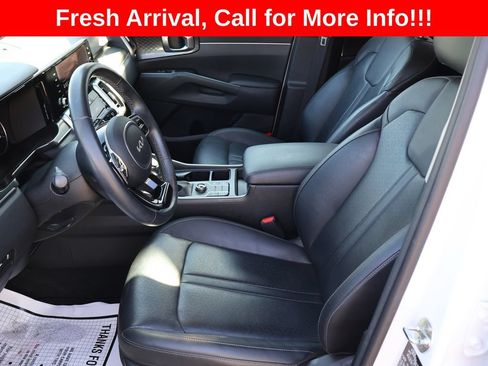 Used 2022 Kia Sorento S FWD image 16