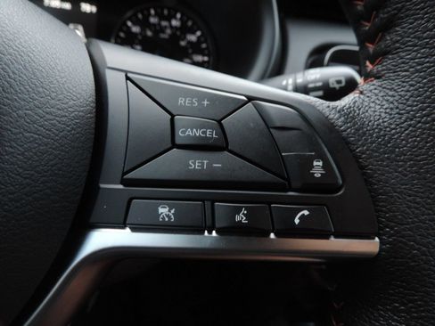 Certified 2024 Nissan Kicks SR w/ SR Premium Package FWD image 28