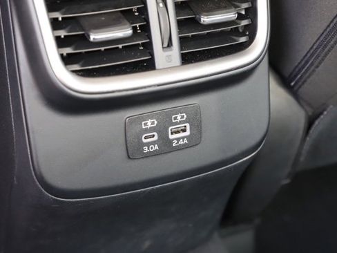 Used 2024 Subaru Legacy Premium image 16