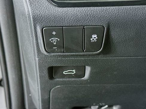 Used 2025 Kia K5 GT-Line AWD/4WD image 12