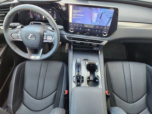 Used 2023 Lexus RX 500h F Sport image 26