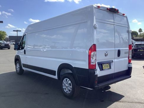 New 2026 RAM ProMaster 2500 w/ Quick Order Package 22G SLT image 19