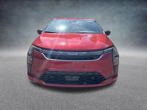 New 2027 Chrysler Pacifica Limited FWD image 2
