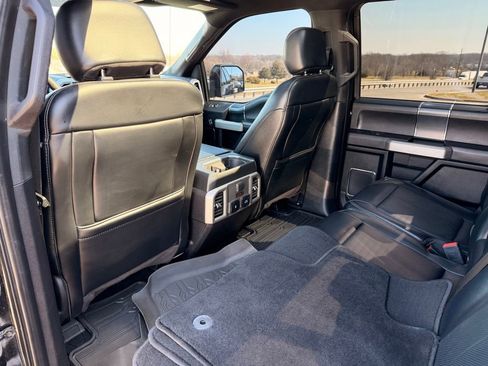 Used 2019 Ford F150 Lariat w/ Equipment Group 502A Luxury image 36