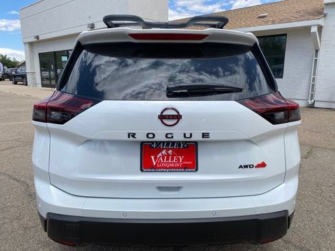 New 2026 Nissan Rogue SV AWD/4WD image 4