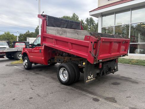 Used 2015 Ford F350 XL w/ Power Equipment Group AWD/4WD image 8