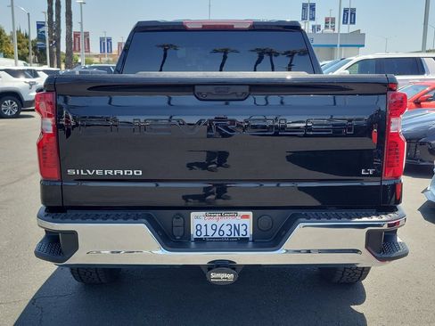 Used 2022 Chevrolet Silverado 1500 LT RWD image 24