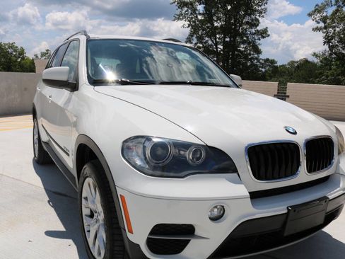 Used 2011 BMW X5 xDrive35i AWD/4WD image 71
