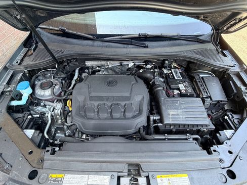 Used 2022 Volkswagen Tiguan SE R-Line AWD/4WD image 27