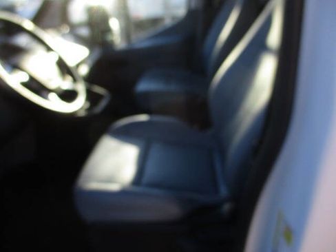 Used 2016 Ford Transit 350 XL image 8