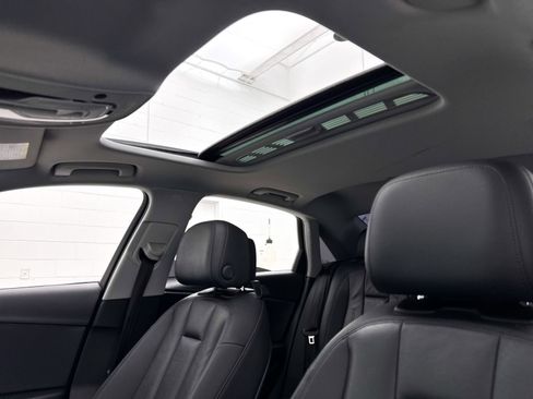 Used 2017 Audi A4 2.0T Premium w/ Convenience Package image 3