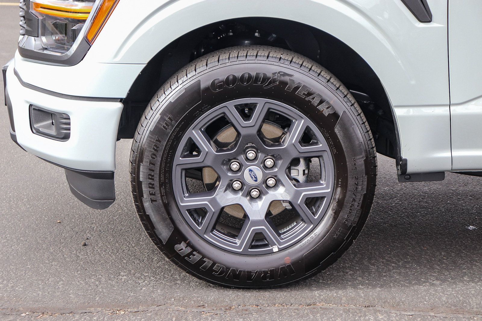 Used 2026 Ford F150 STX w/ Equipment Group 200A RWD image 9