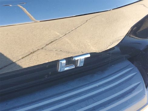 Used 2023 Chevrolet Tahoe LT image 13