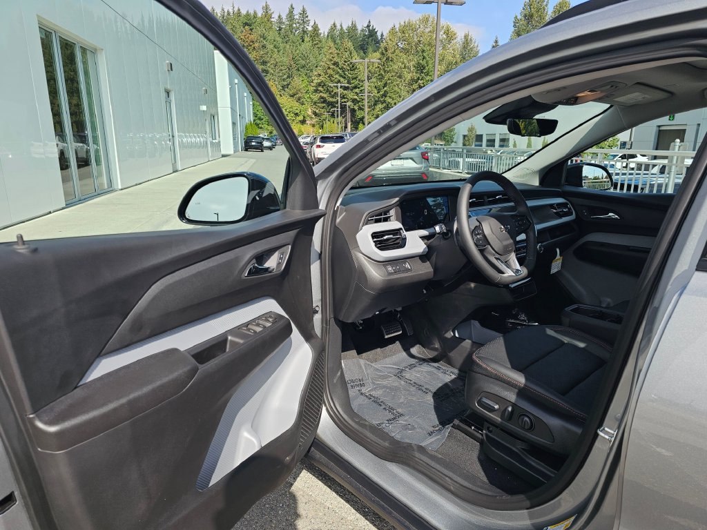 New 2027 Chevrolet Bolt RS w/ Technology Package FWD image 23