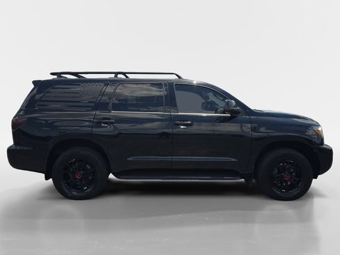 Used 2020 Toyota Sequoia TRD Pro AWD/4WD image 7